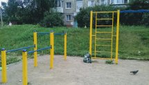 Площадка для воркаута в городе Иркутск №8939 Маленькая Современная фото