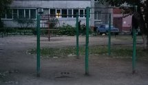 Площадка для воркаута в городе Тюмень №11900 Маленькая Современная фото