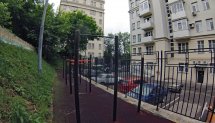Площадка для воркаута в городе Москва №5220 Маленькая Современная фото