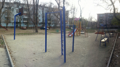 Площадка для воркаута в городе Запорожье №1960 Маленькая Современная фото