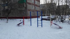 Площадка для воркаута в городе Нижний Новгород №6160 Маленькая Современная фото