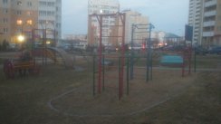 Площадка для воркаута в городе Минск №6279 Маленькая Современная фото