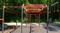 Площадка для воркаута в городе София №6696 Средняя Современная фото