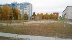 Площадка для воркаута в городе Югорск №7552 Средняя Советская фото