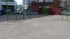 Площадка для воркаута в городе Новосибирск №8510 Маленькая Современная фото