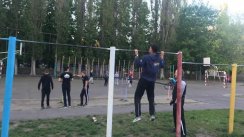 Командная тренировка на спортивной площадке школы № 4 (Курчатов)