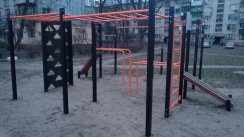 Площадка для воркаута в городе Киев №9431 Маленькая Современная фото