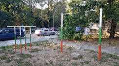 Площадка для воркаута в городе Ямбол №10243 Маленькая Советская фото