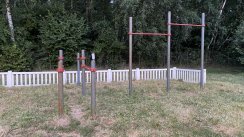 Площадка для воркаута в городе Ясногорск №11504 Маленькая Современная фото