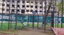 Площадка для воркаута в городе Одинцово №12181 Маленькая Современная фото