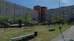 Площадка для воркаута в городе Тюмень №12401 Большая Современная фото