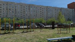 Площадка для воркаута в городе Тюмень №12401 Большая Современная фото