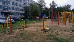 Площадка для воркаута в городе Сергиев Посад №12614 Большая Современная фото