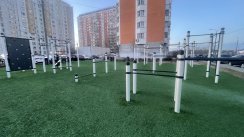 Площадка для воркаута в городе Москва №13083 Большая Современная фото