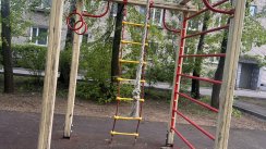 Площадка для воркаута в городе Жуковский №13132 Маленькая Современная фото