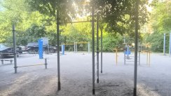 Площадка для воркаута в городе Севастополь №13160 Средняя Современная фото