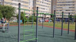 Площадка для воркаута в городе Красноярск №13163 Средняя Современная фото