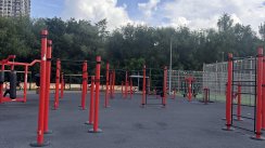 Площадка для воркаута в городе Москва №13189 Большая Современная фото