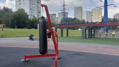 Площадка для воркаута в городе Москва №13189 Большая Современная фото