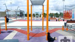 Площадка для воркаута в городе Сочи №13208 Средняя Современная фото