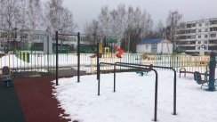 Площадка для воркаута в городе Наро-Фоминск №4972 Маленькая Современная фото