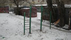 Площадка для воркаута в городе Саратов №4925 Маленькая Советская фото