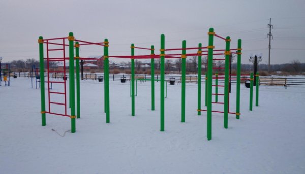 Площадка для воркаута в городе Актюбинск №2620 Средняя Хомуты фото