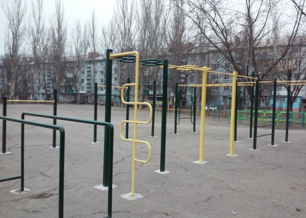 Площадка для воркаута в городе Запорожье №2647 Большая Хомуты фото