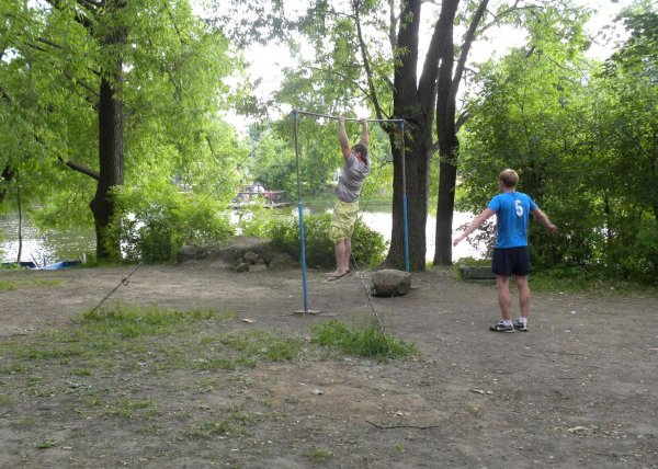 Площадка для воркаута в городе Москва №142 Средняя Советская фото