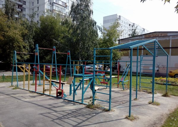 Площадка для воркаута в городе Москва №4100 Средняя Советская фото