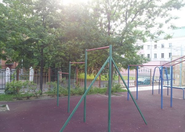 Площадка для воркаута в городе Москва №1120 Средняя Советская фото