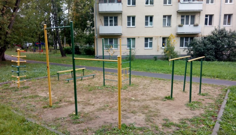 Площадка для воркаута в городе Москва №7622 Маленькая Советская фото