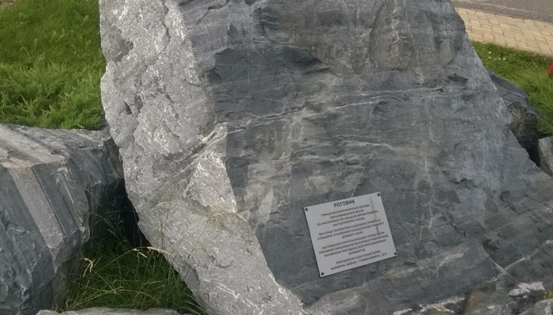 Площадка для воркаута в городе Новосибирск №8709 Маленькая Современная фото