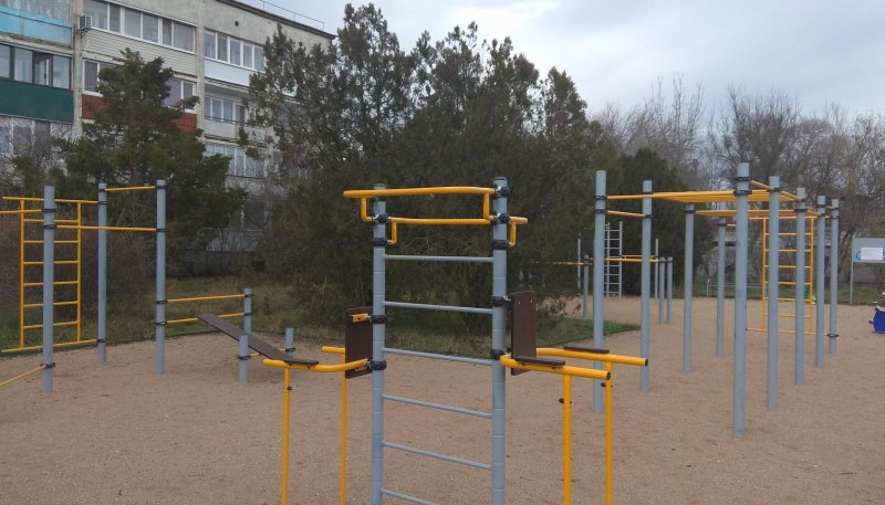 Площадка для воркаута в городе Симферополь №9266 Средняя Хомуты фото