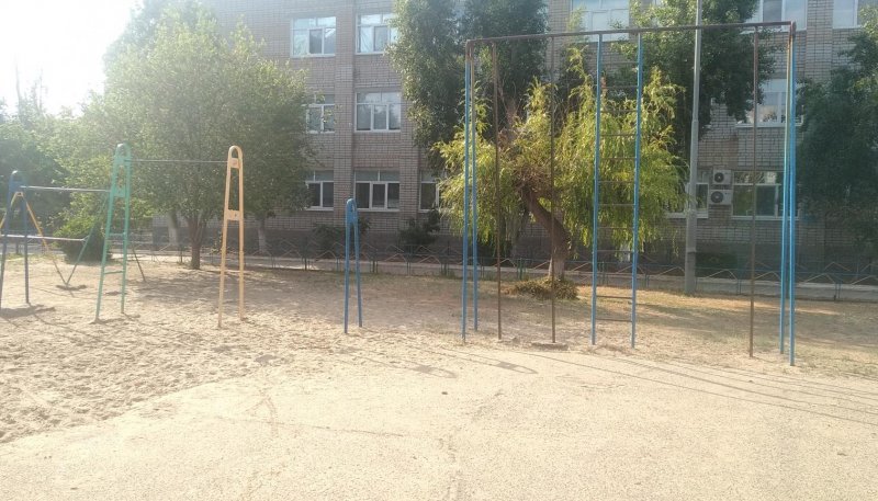 Площадка для воркаута в городе Энергодар №10743 Средняя Советская фото