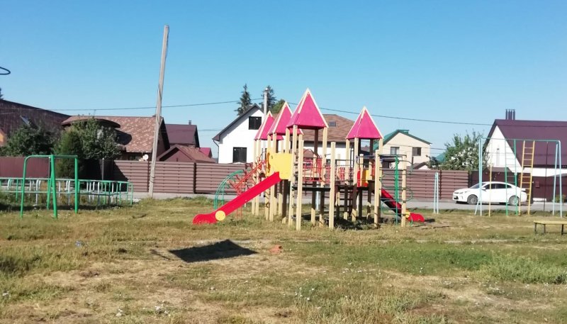 Площадка для воркаута в городе Альметьевск №12039 Средняя Советская фото