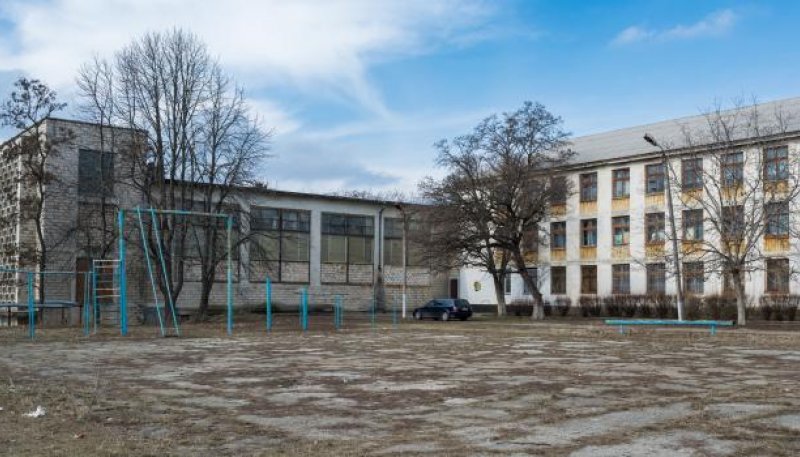 Площадка для воркаута в городе Бельцы №12373 Средняя Советская фото
