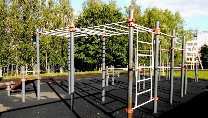 Площадка для воркаута в городе Сергиев Посад №12467 Средняя Хомуты фото