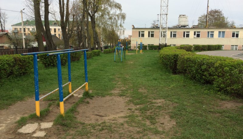 Площадка для воркаута в городе Могилев №5129 Маленькая Советская фото