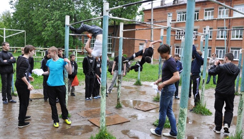 Площадка для воркаута в городе Клин №1007 Большая Легендарная фото