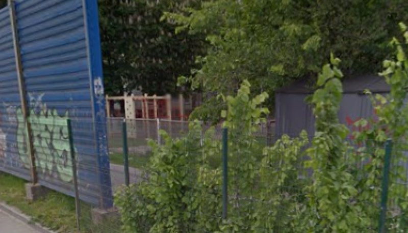 Площадка для воркаута в городе Киев №4795 Маленькая Современная фото