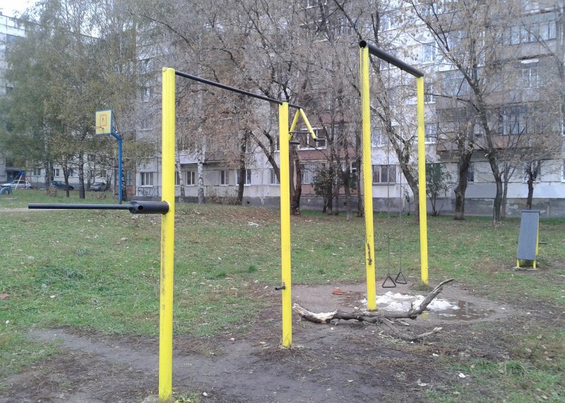 Площадка для воркаута в городе Ижевск №4522 Маленькая Советская фото