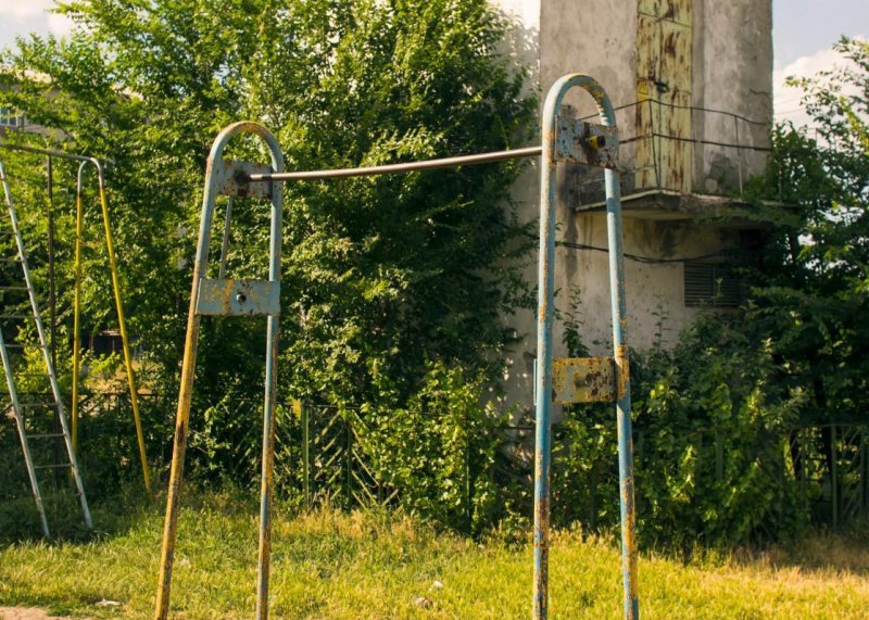 Площадка для воркаута в городе Чадыр-Лунга №6668 Маленькая Советская фото