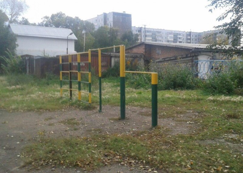 Площадка для воркаута в городе Абакан №7483 Маленькая Советская фото