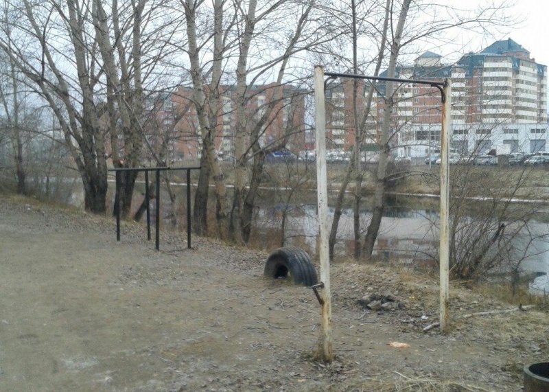 Площадка для воркаута в городе Абакан №7841 Маленькая Советская фото