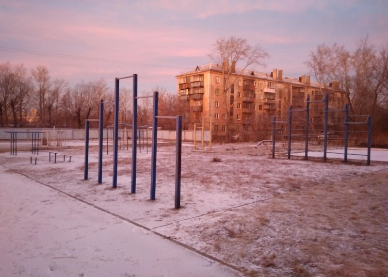 Площадка для воркаута в городе Челябинск №7996 Средняя Советская фото