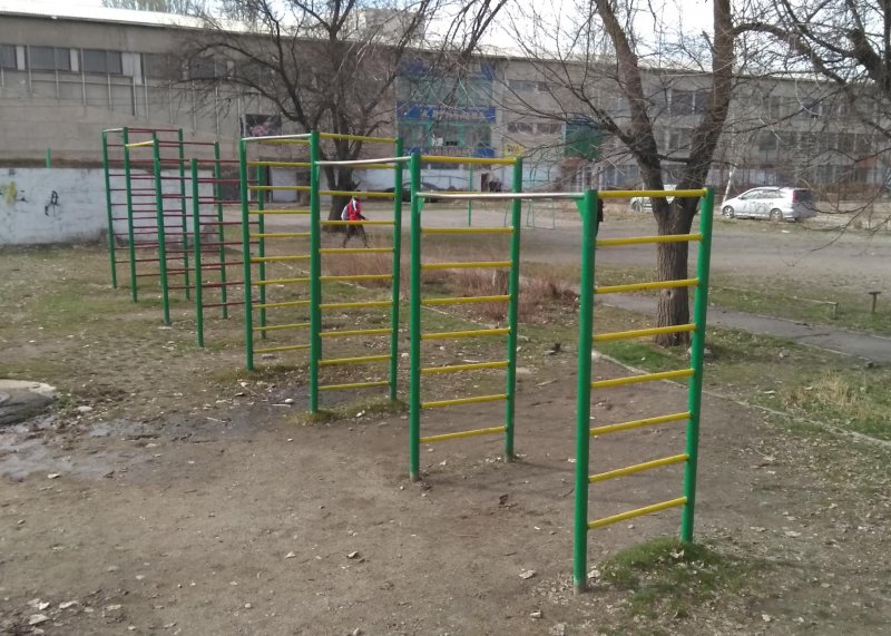 Площадка для воркаута в городе Бишкек №8259 Маленькая Советская фото