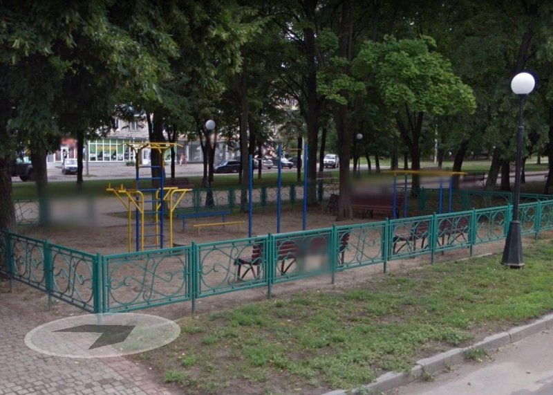 Площадка для воркаута в городе Харьков №8280 Маленькая Современная фото