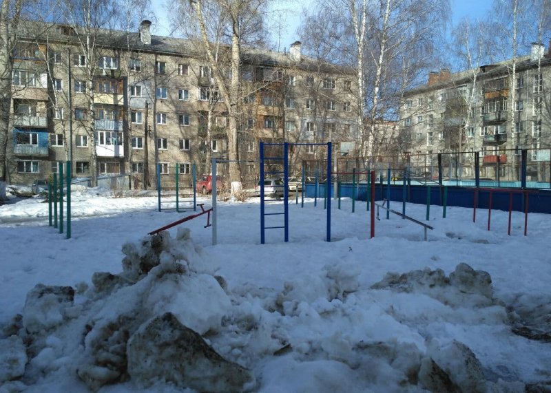 Площадка для воркаута в городе Нижний Новгород №11304 Средняя Современная фото