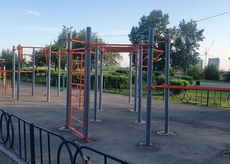 Площадка для воркаута в городе Тайшет №11419 Средняя Хомуты фото